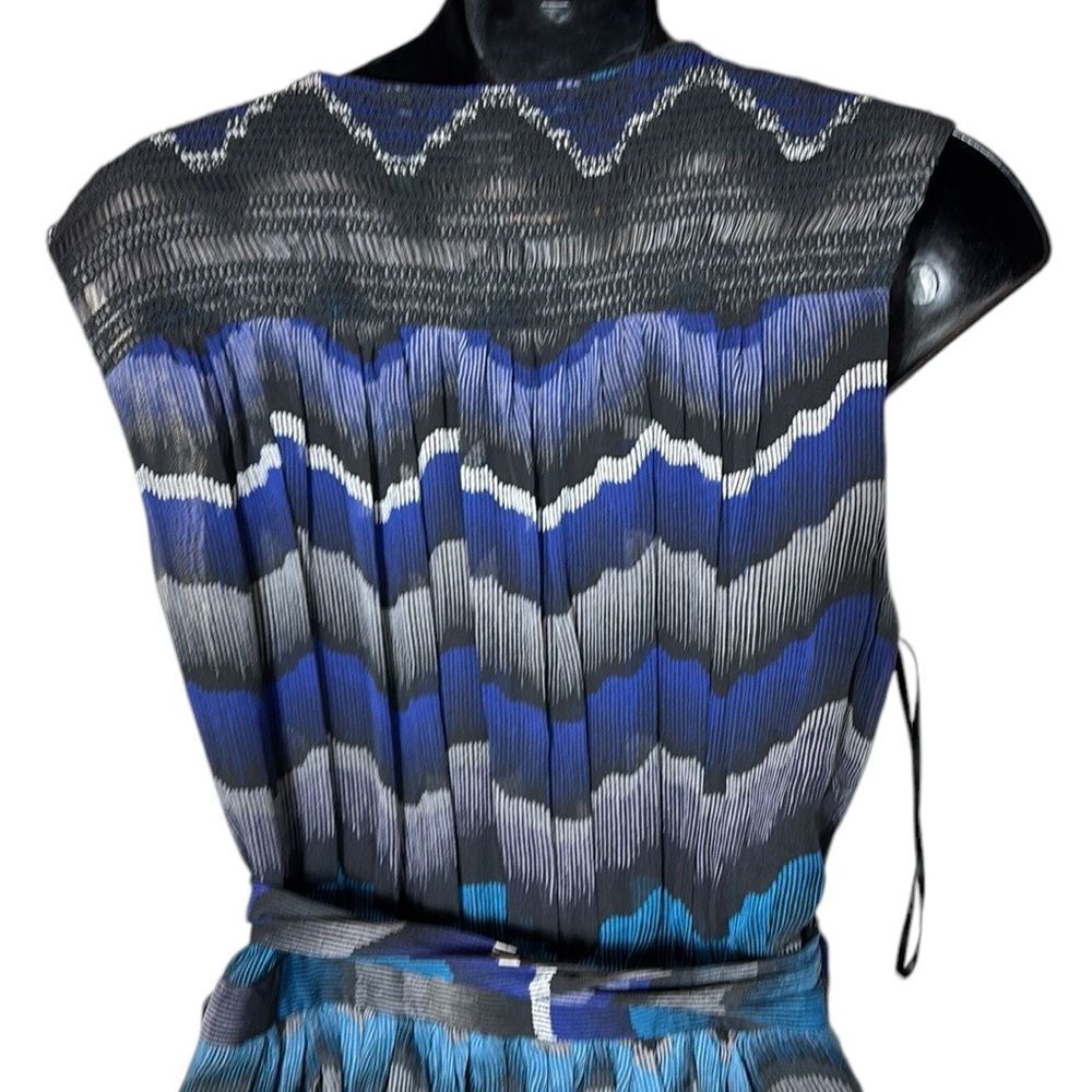 Diane von furstenberg women’s 8 silk true wrap Bali patterned dress - Picture 5 of 10
